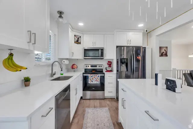 3068 W Don Francisco Dr, Taylorsville, UT 84129 - #3