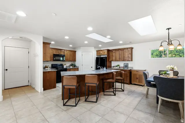 721 E 100 S, Layton, UT 84041 - #3