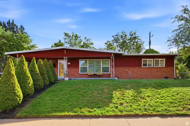 4326 S Adams Ave E, South Ogden, UT 84403 - #1