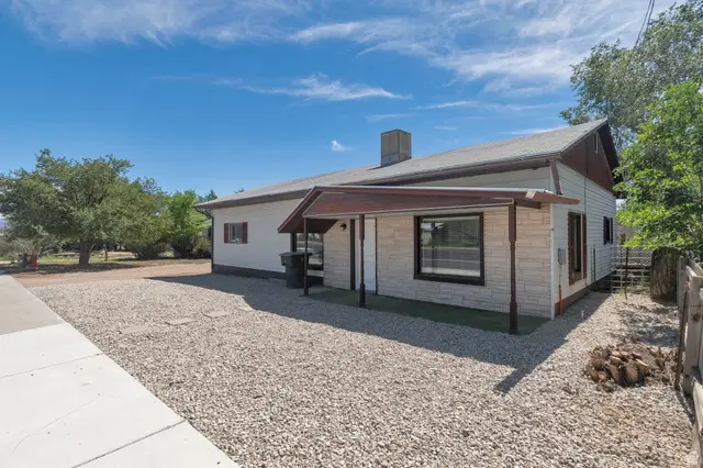 470 E Main St, Wellington, UT 84542 - #3