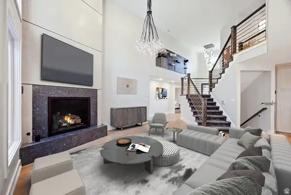 667 Wildflower Cir, North Salt Lake, UT 84054