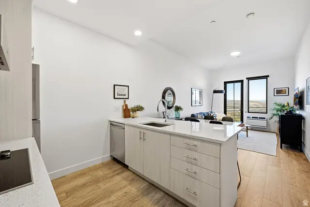 2303 Deer Hollow Rd #1323, Park City, UT 84060 - #3