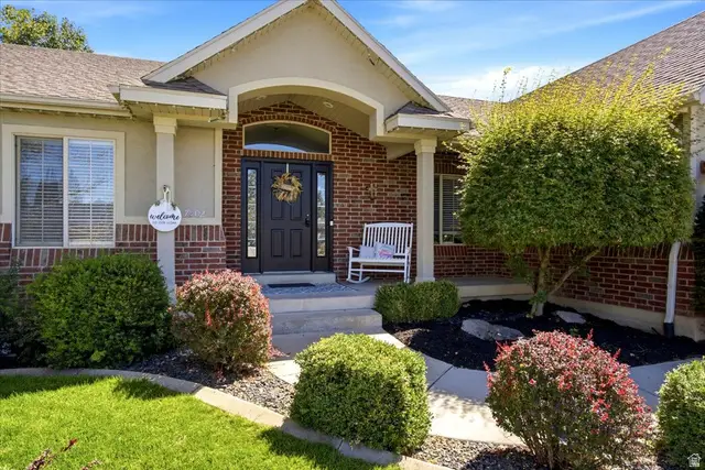 7902 S 2450 E, South Weber, UT 84405 - #2