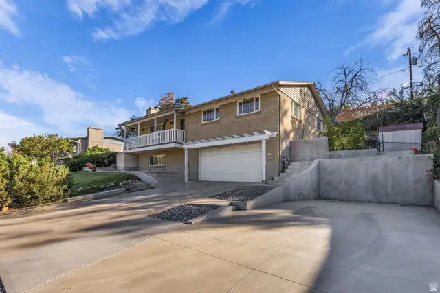 8845 S Capella Way E, Sandy, UT 84093 - #2
