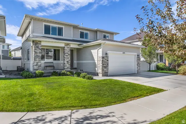 1059 W Valor Ct, Bluffdale, UT 84065 - #3