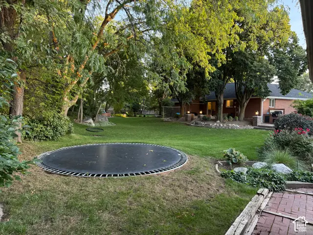 340 W Willow Ridge Cir N, Centerville, UT 84014 - #3