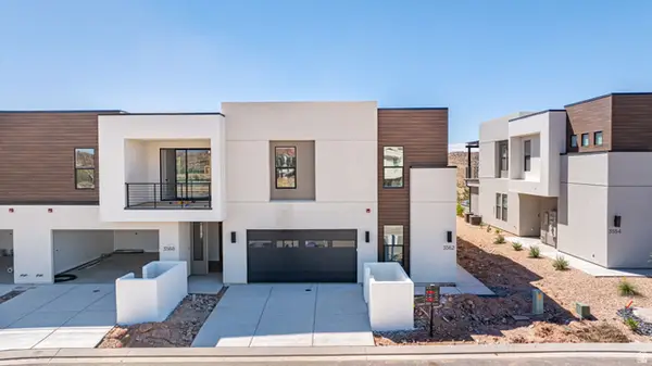 3562 E Amanecer Ln, Washington, UT 84780