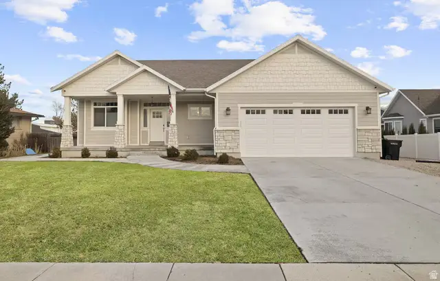 7067 7067 S 2700 W, West Jordan, UT 84084 - #1