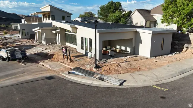 1027 N 275 E, Hurricane, UT 84737 - #2