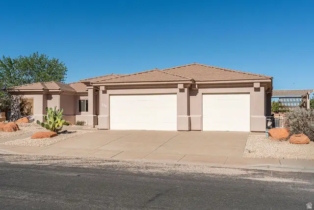 212 S 2200 E, Saint George, UT 84790 - #2