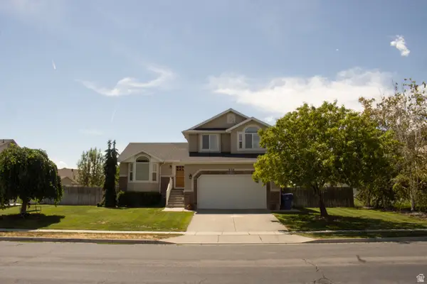 830 S Saint Andrews Drive W #1004, Syracuse, UT 84075