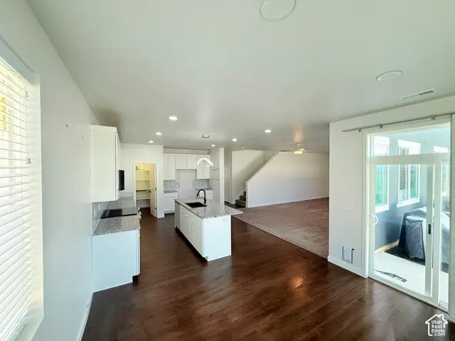 2346 W Swenson Cir, Syracuse, UT 84075 - #2