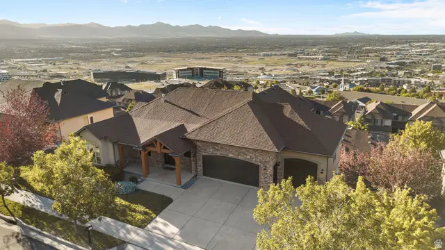 317 E Manilla Dr, Draper, UT 84020 - #1