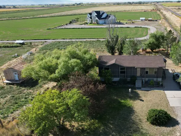 6565 W 8000 N, Elwood, UT 84337