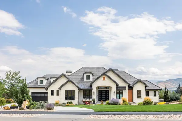 1025 S Eden Prairie Way, Midway, UT 84049