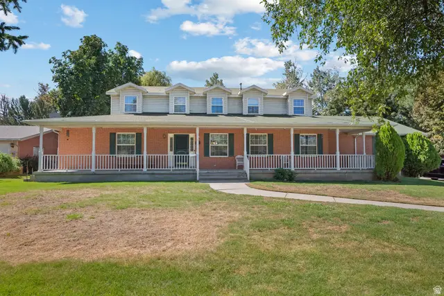 1348 E Milne Ln, Cottonwood Heights, UT 84092 - #2