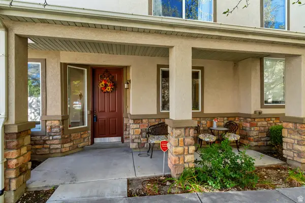 3952 W Serenity View Dr, West Jordan, UT 84084