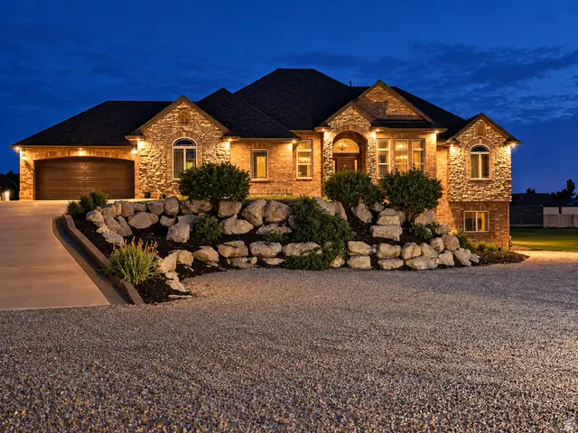 2221 W 1800 S, West Haven, UT 84401 - #2
