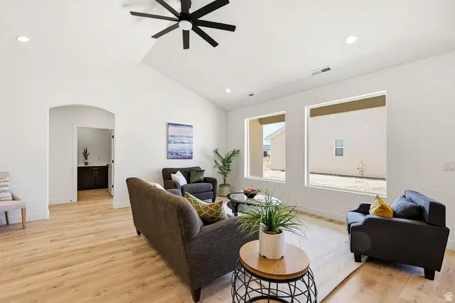 4913 N 970 E, Enoch, UT 84721 - #3