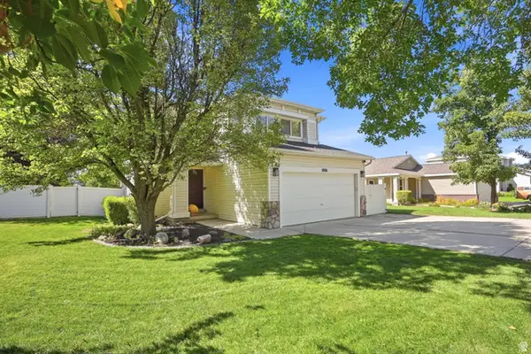 1076 S 1050 W, Woods Cross, UT 84087