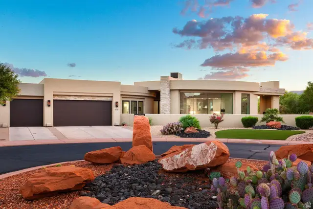 616 E Flint Rock Cir, Ivins, UT 84738 - #2