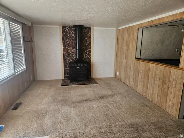 651 Sherwood Dr, Layton, UT 84041 - #2
