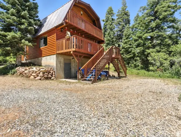 1180 Oak Rd, Coalville, UT 84017