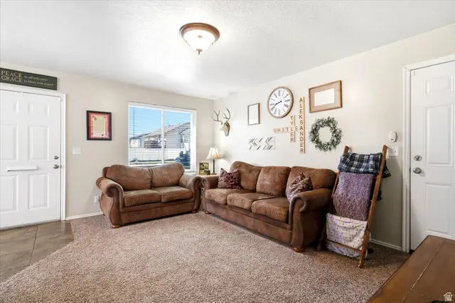 5220 S 2100 W, Roy, UT 84067 - #3