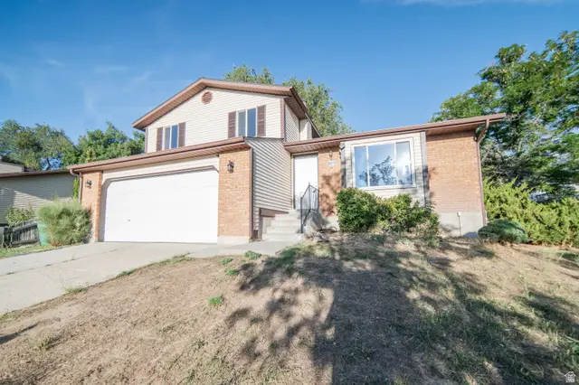 10273 S Countrywood Dr, Sandy, UT 84092 - #1