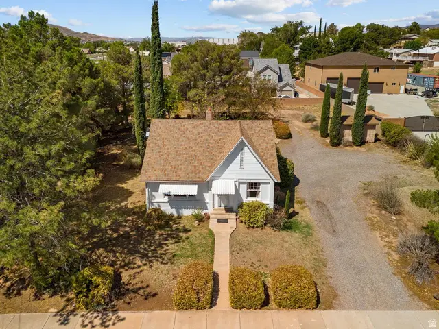 235 N 200 W, Hurricane, UT 84737 - #2