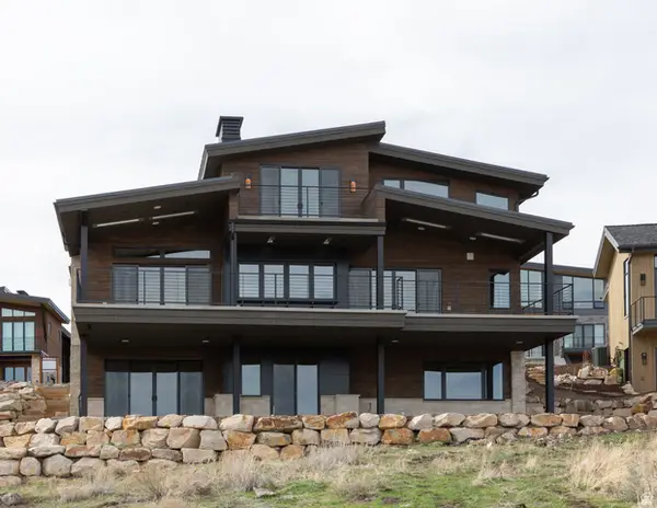 197 W Olympic Ln, Elk Ridge, UT 84651