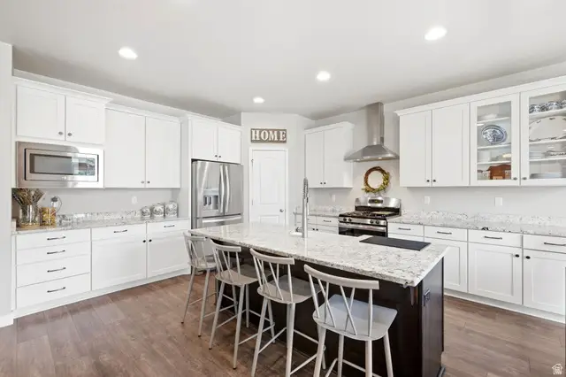 2249 S Parkwood Ln, Kaysville, UT 84037 - #2