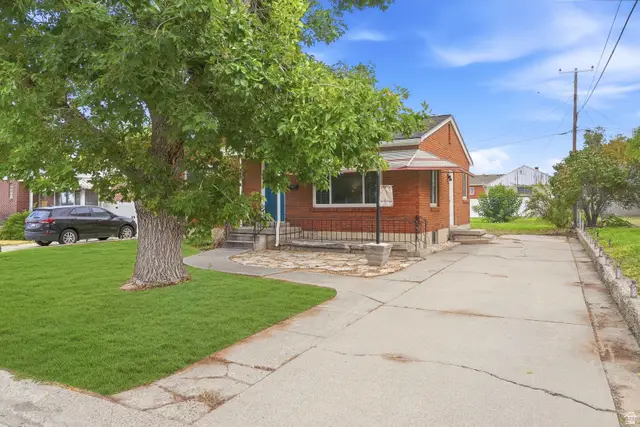 3127 S Vivian St, Magna, UT 84044 - #2