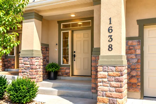 1638 N Venetian Way, Saratoga Springs, UT 84045 - #2