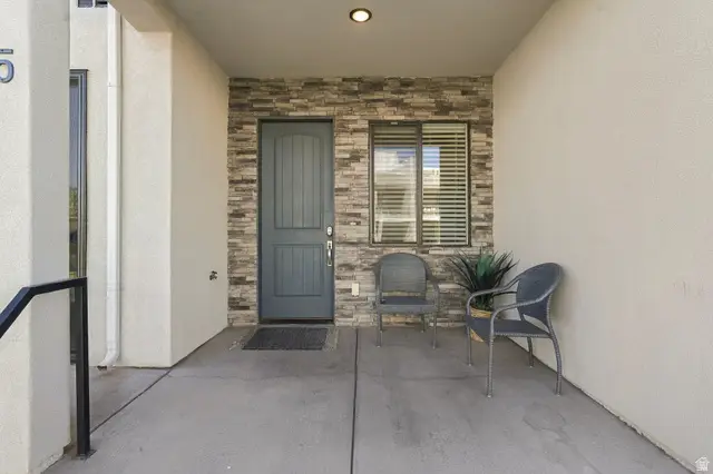 710 W Akoya Pearl St #85, Saint George, UT 84790 - #3