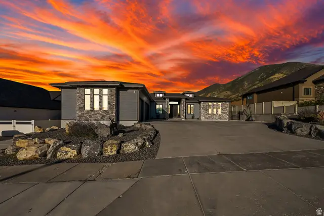 365 S Canyon Overlook Dr E, Tooele, UT 84074 - #1