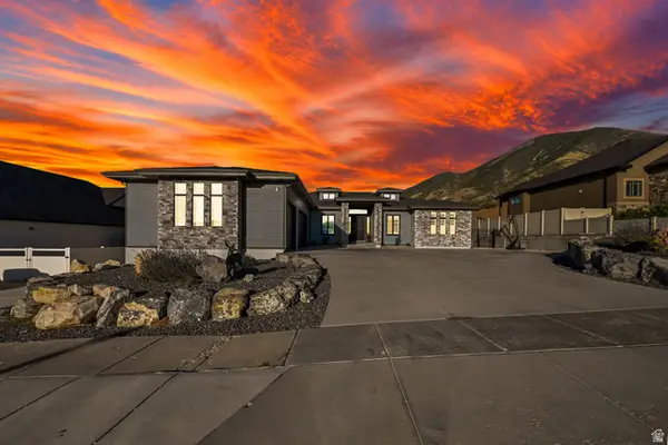 365 S Canyon Overlook Dr E, Tooele, UT 84074