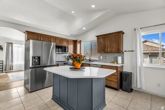6755 S Majestic Loop Rd, West Jordan, UT 84081 - #3