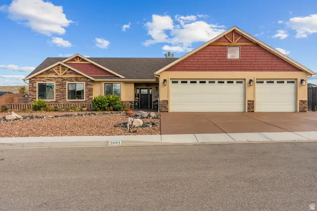 2091 E Mountain View Loop, Enoch, UT 84721 - #1
