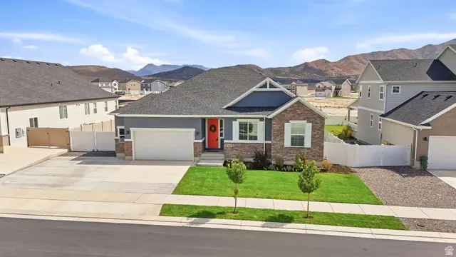 5420 N Cliffrose Dr, Eagle Mountain, UT 84005 - #2