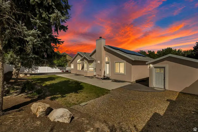 8848 S 2070 W, West Jordan, UT 84088 - #2