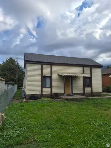 870 W 300 S, Provo, UT 84601
