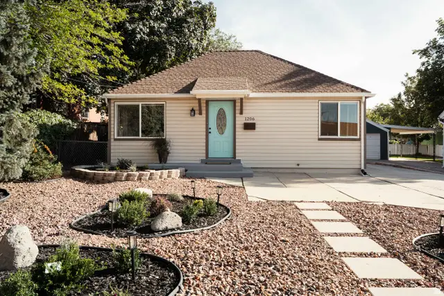 1206 E Charlton Ave E, Salt Lake City, UT 84106 - #2