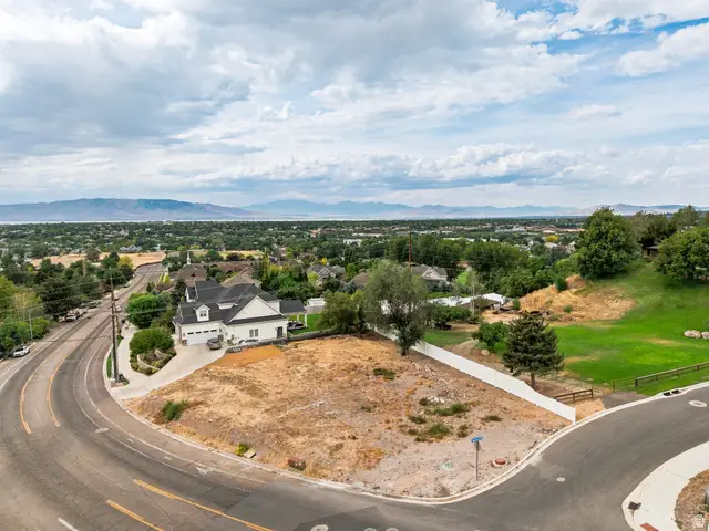4601 N East Lawn Dr, Provo, UT 84604 - #3