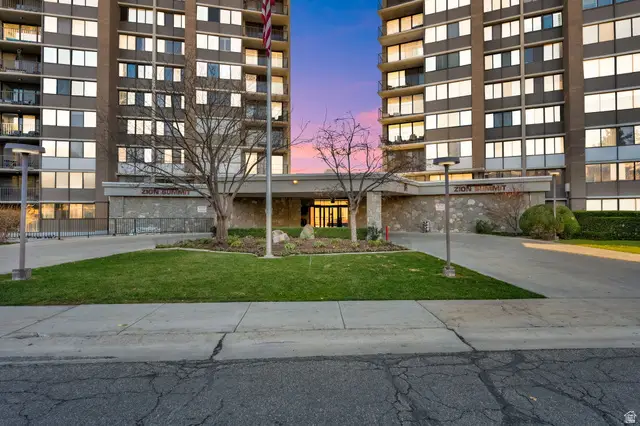 241 N Vine St #1204W, Salt Lake City, UT 84103 - #3