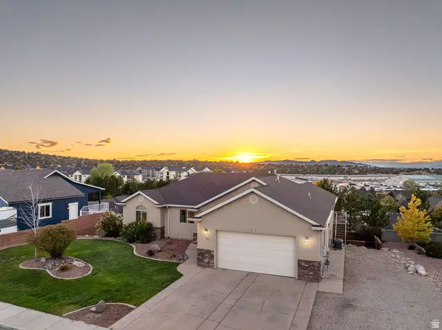 136 S Marble Canyon Dr, Cedar City, UT 84720 - #2