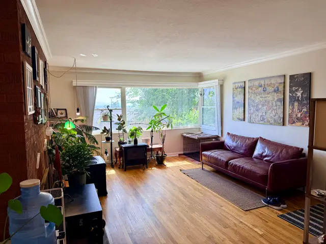 677 11th Ave, Salt Lake City, UT 84103 - #2