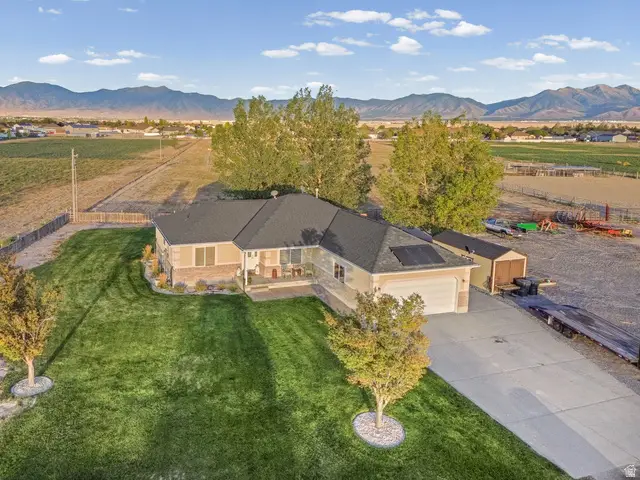 415 S Worthington St, Grantsville, UT 84029 - #2
