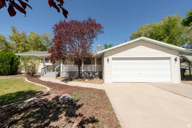 879 E Daisy St, Sandy, UT 84094 - #2