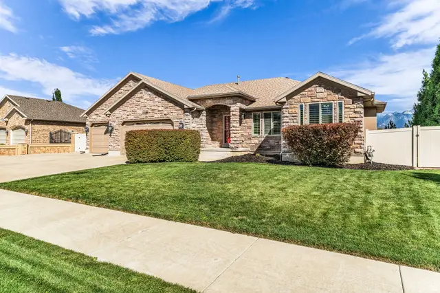 11159 S Via Encantada Way, South Jordan, UT 84095 - #2